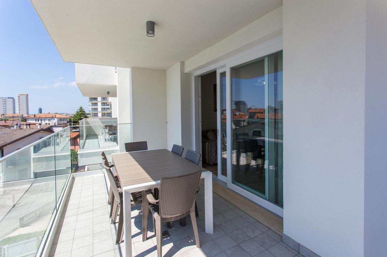 Immobiliare Jvl - Vm2 Lido di Jesolo Exterior foto